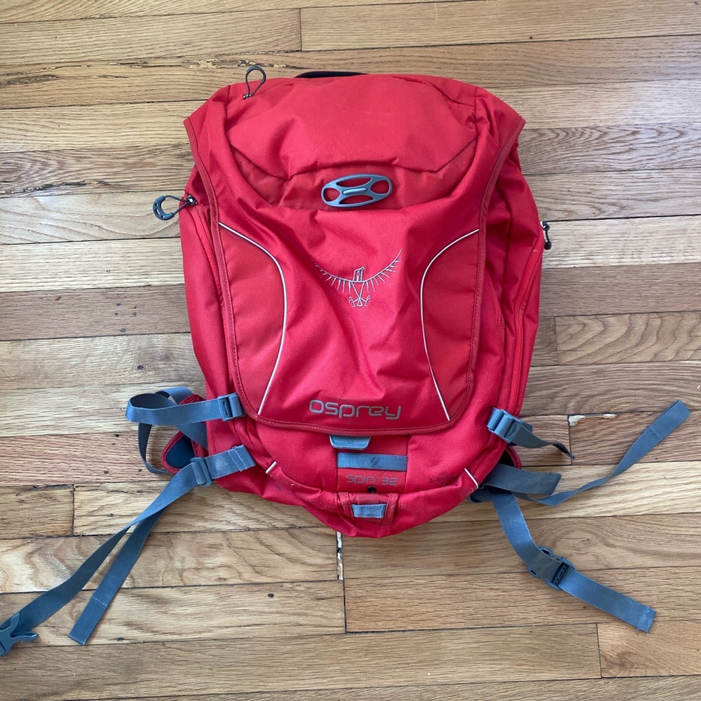 Osprey Spin 32 Commuter Pack